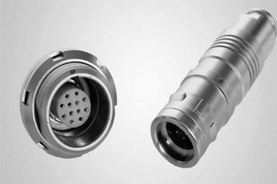 選購(gòu)工業(yè)圓形連接器時(shí)需要注意哪些？