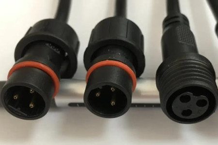 電子連接器安全性怎么樣？多個(gè)方面值得探討！