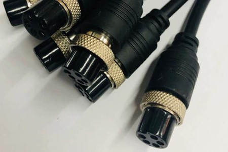 如何選用航空插頭的絕緣材料？選用方法介紹！